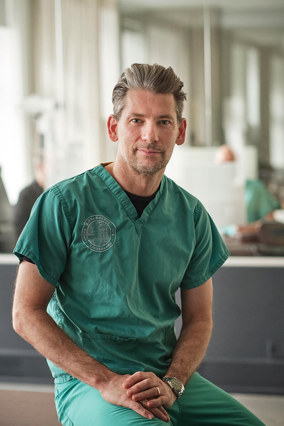 Speciallæge Jens Lindegaard, Øjenlæge, Ph.D., FEBO, partner